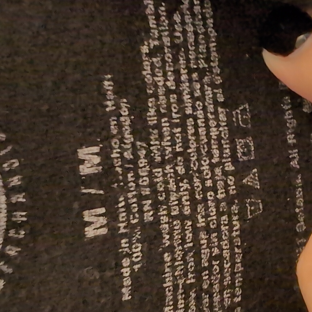 Hot Topic Selena Quintanilla Black T-shirt In Size Medium - Picture 3 of 3